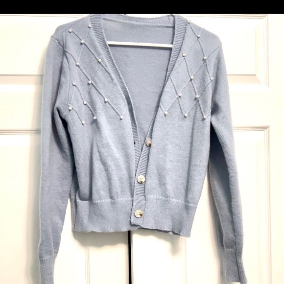 **SIZE M** NWOT SHEIN Frenchy Pearl Beaded Textured Knit Cardigan - Picture 4 of 6